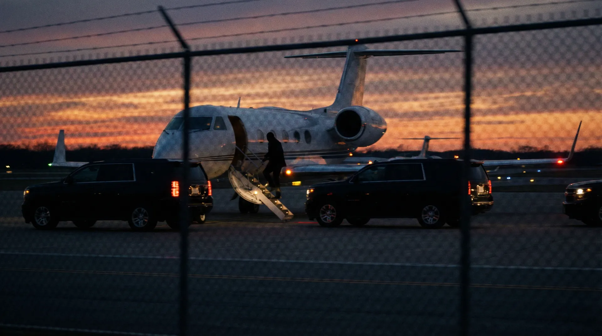 米兰体育网址 - 私人飞机机场偷拍